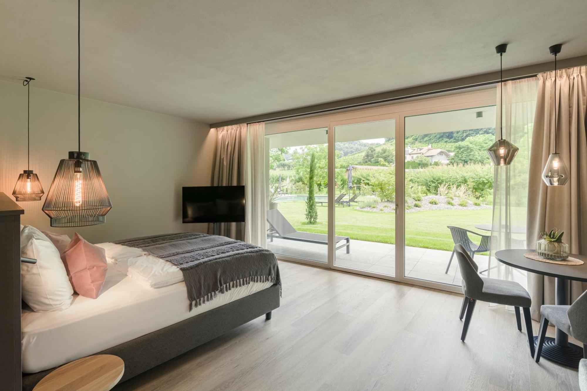 Belia Lofts - Adults Only - Apartments Eppan an der Weinstraße Buitenkant foto