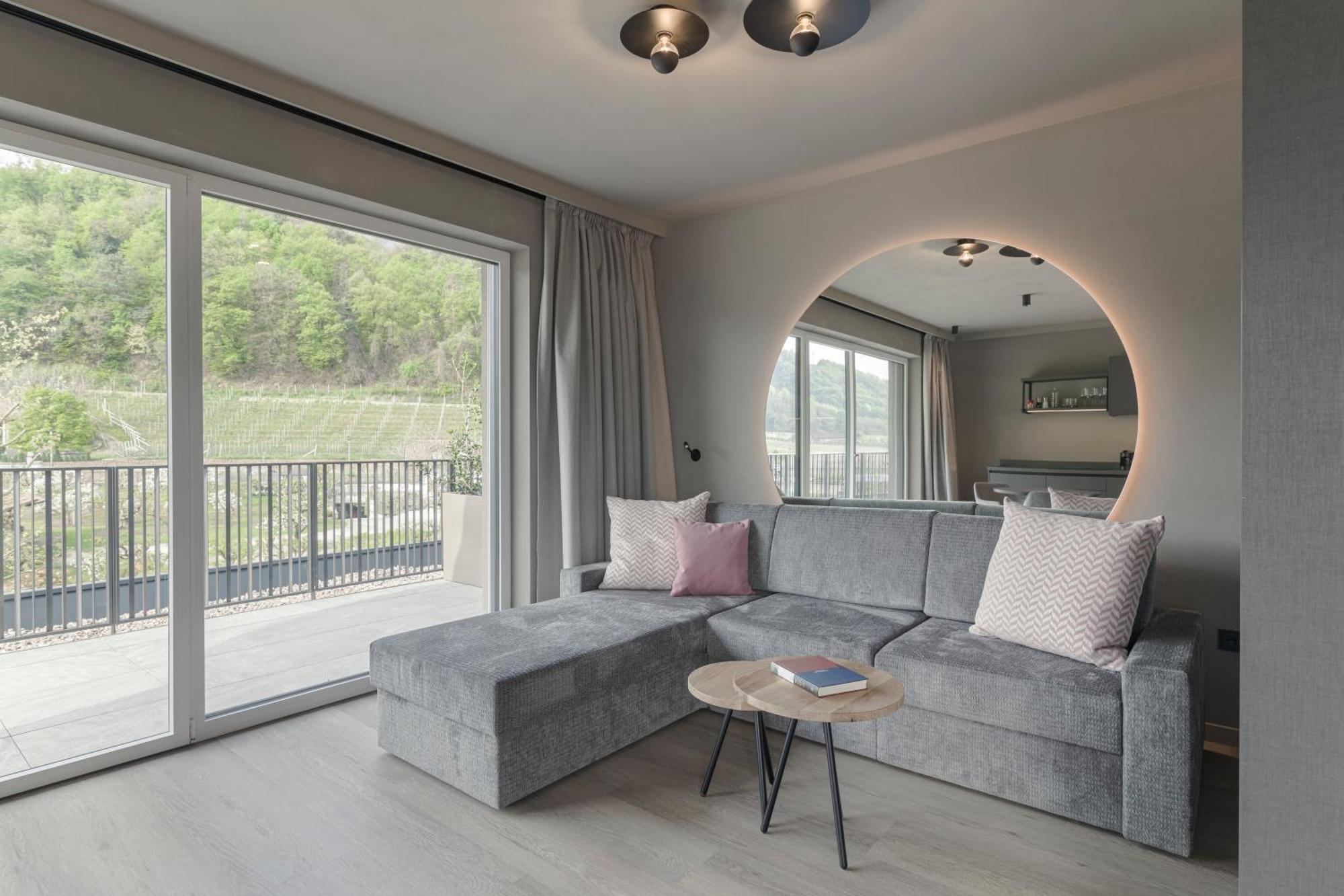 Belia Lofts - Adults Only - Apartments Eppan an der Weinstraße Buitenkant foto