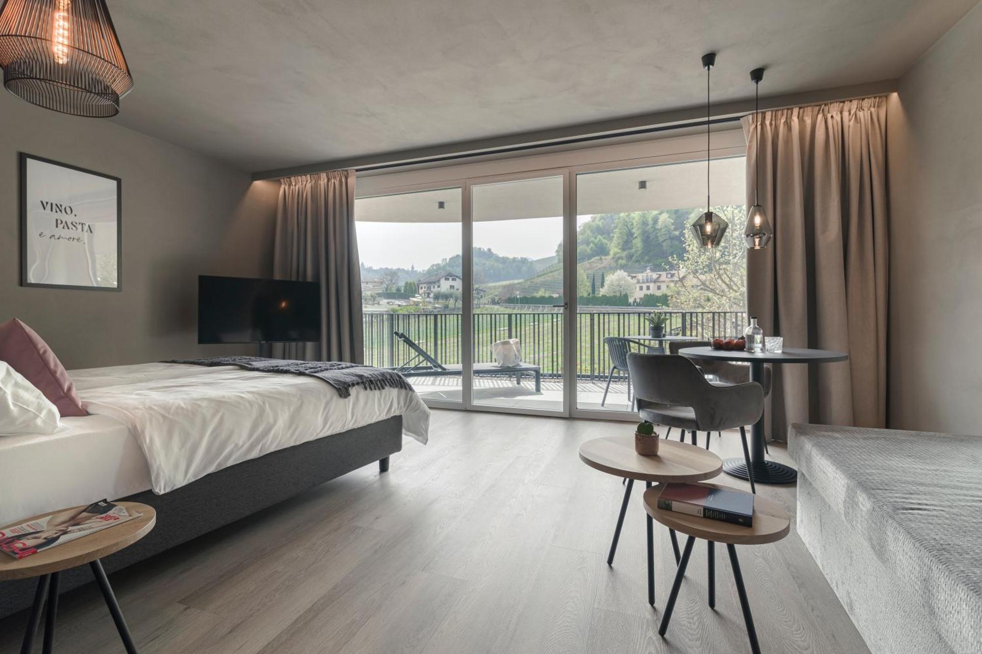 Belia Lofts - Adults Only - Apartments Eppan an der Weinstraße Buitenkant foto